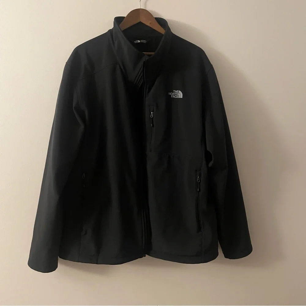 The North Face Men's Black Jacket size XXL